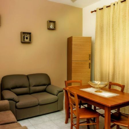 Da Giuseppe Apartments مازارا ديل فالو المظهر الخارجي الصورة